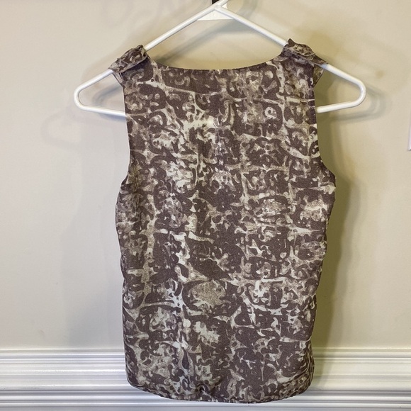 Ann Taylor Loft Top Blouse Tank Sleeveless Brown Tan Cream Size XXS Petite NWOT - Picture 3 of 8